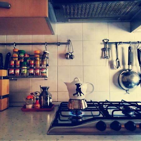 Appartement Casa Cecilia - 5 Terre A 100 Mt Da Stazione Spezia à La Spezia Extérieur photo